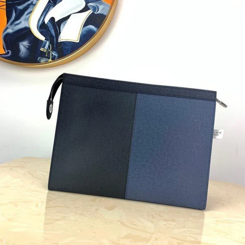 【日本未入荷】ルイヴィトン クラッチバッグ コピー ポシェットヴォワヤージュクラッチ M30718