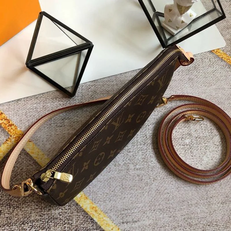 【奇跡の再入荷!即発送】ルイヴィトン ショルダーバッグ コピー モノグラム ポシェット アクセソワール バッグ M40712