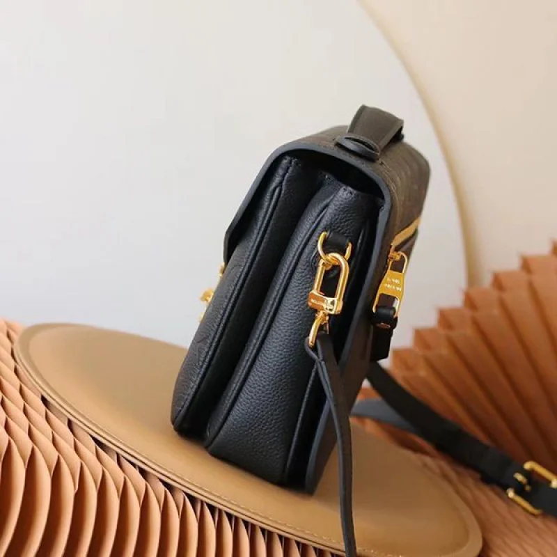 日本未入荷☆ルイヴィトン☆ポシェット メティス ショルダーバッグ 偽物 M41487