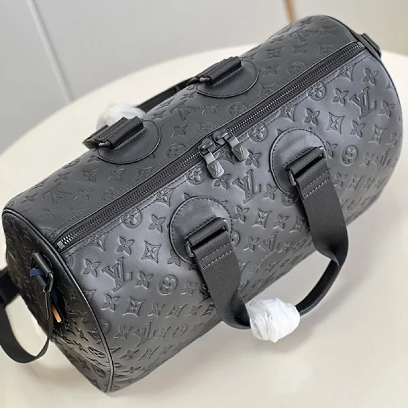 秋冬大セールルイヴィトン スピーディ・バンドリエール 40 偽物 M43696