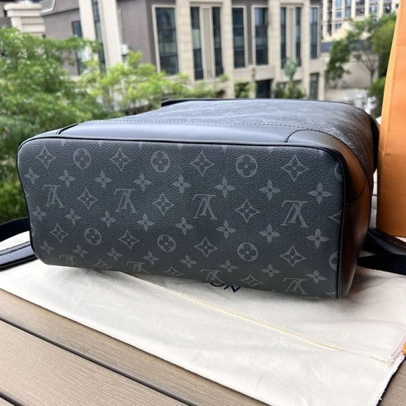 ☆超人気☆ルイヴィトン スティーマー・バックパック モノグラム 偽物 M44052