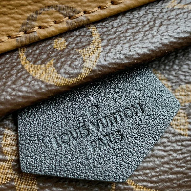 国内発 ルイヴィトン パック コピー MINI パームスプリングス モノグラム M44872