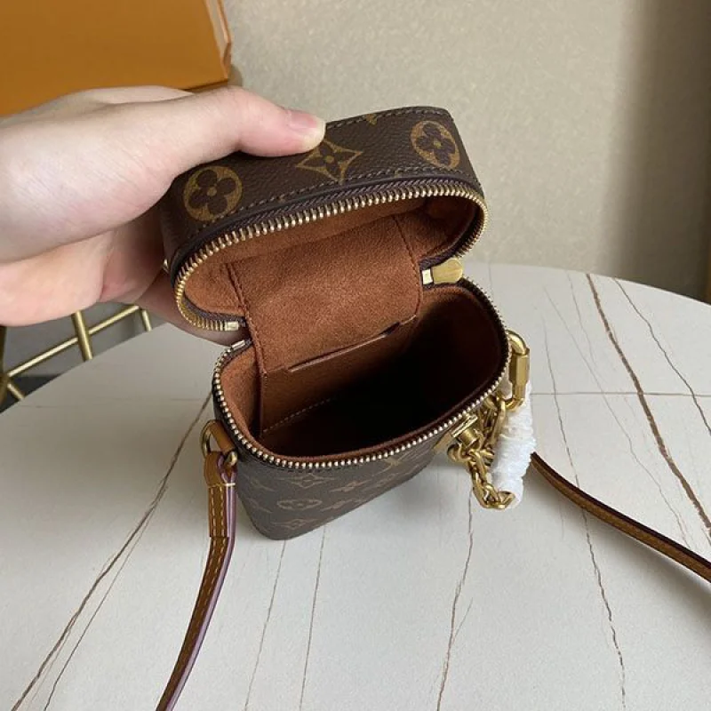 大人気!【ルイヴィトン バッグ コピー】小物入れモノグラムキャンバス M44914