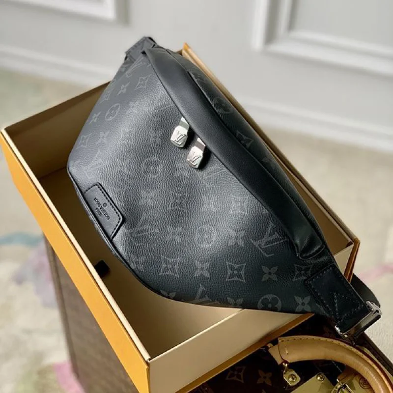 入手困難ルイヴィトン ディスカバリー・バムバッグ 偽物 PM M46035