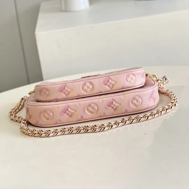 人気No1​ルイヴィトン ショルダーバッグ コピー マルチポーチアクセサリー M46093