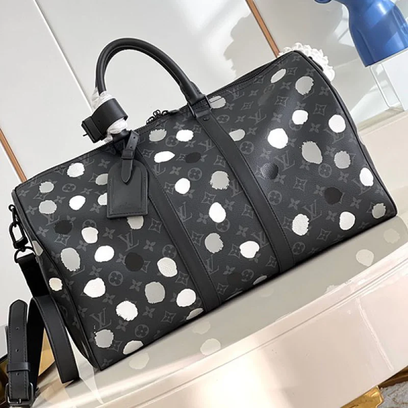 ルイヴィトン × 草間彌生 偽物 LV × YK キーポルバンドリエール 45 M46400