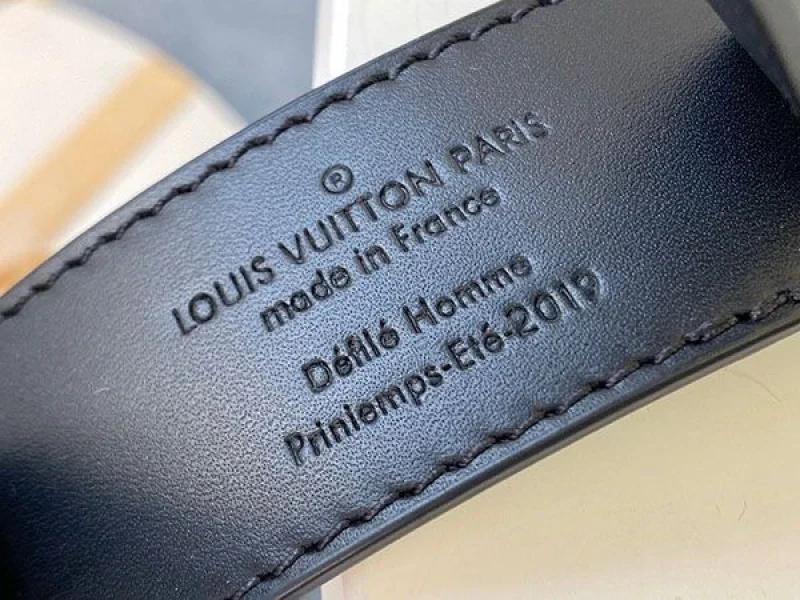 関税負担なしルイヴィトン ショルダーバッグ コピー モノグラム ソフトトランク クリア レザー ショルダー M55932