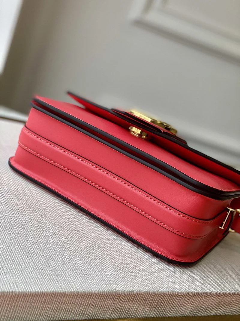 完売必至 ルイヴィトン☆ポンヌフ ショルダーバッグコピー M55949