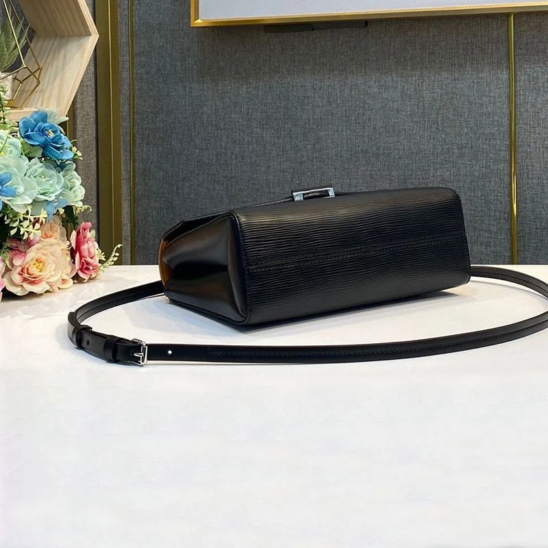 【国内完売★】ルイヴィトン ポシェット グルネル ショルダーバッグ 偽物 3色 M55981