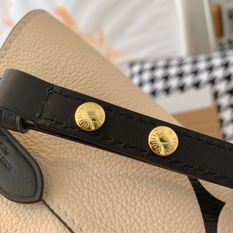 ★関税/送料込★ ルイヴィトン ショルダーバッグ コピー CRAFTY ネオノエMM 2WAY モノグラム M56889