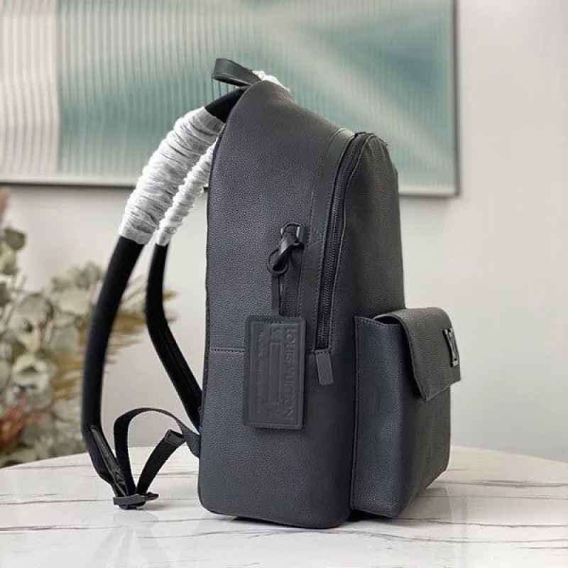 ルイヴィトン バックパック コピー タイガ アエログラム ブラック リュック M57079
