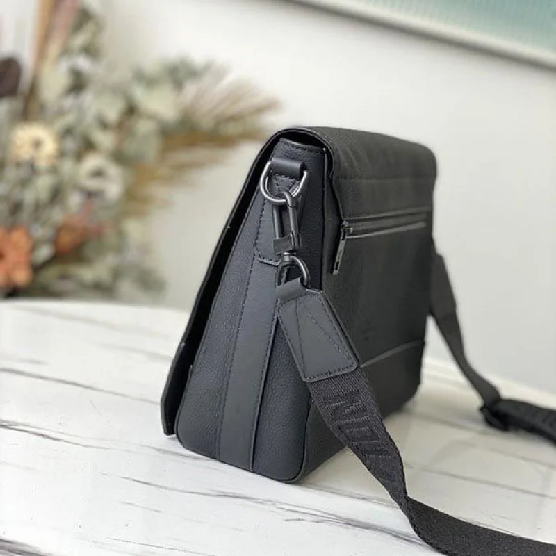 ルイヴィトン メッセンジャー 偽物 LV アエログラム ショルダーバッグ M57080