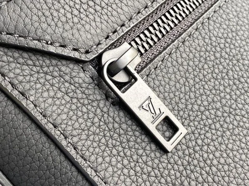 ルイヴィトン メッセンジャー 偽物 LV アエログラム ショルダーバッグ M57080