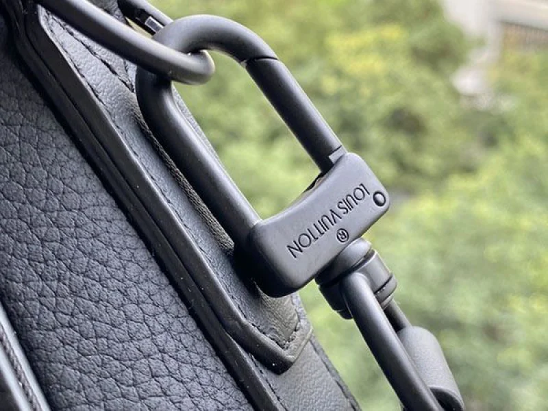 ルイヴィトン メッセンジャー 偽物 LV アエログラム ショルダーバッグ M57080