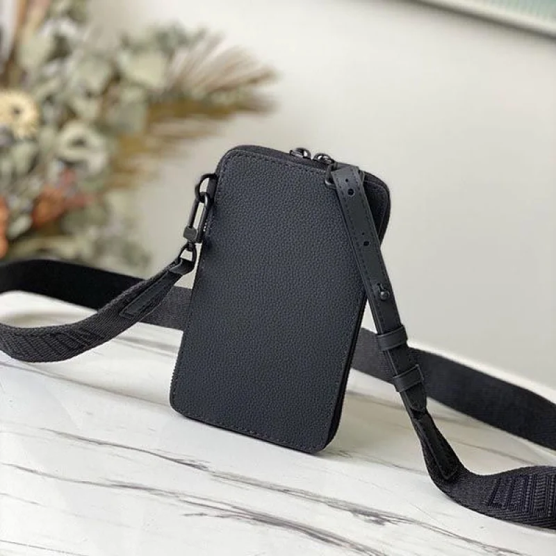 ◆ルイヴィトン ショルダーバッグ コピー◆タイガ フォンポーチ M57089