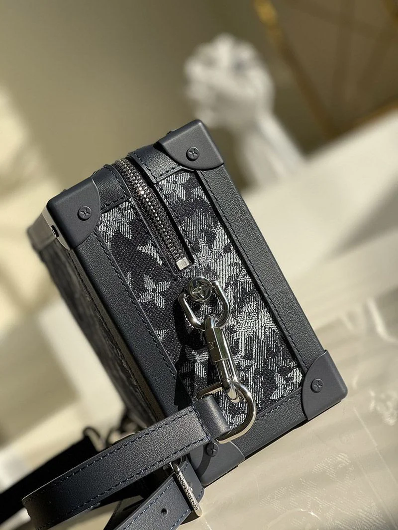 新作★ルイヴィトン ソフトトランク 偽物 チェーンバッグ M57283