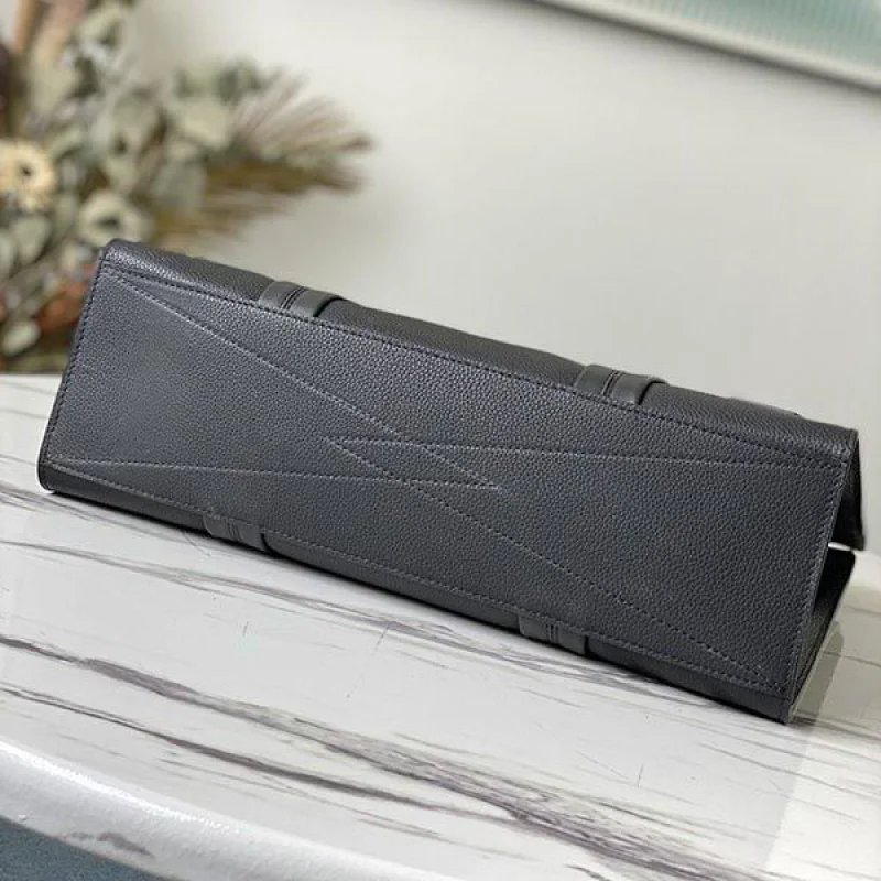【新作人気】ルイヴィトン トートバッグ コピー◆ビジネス タイガ メンズ M57308