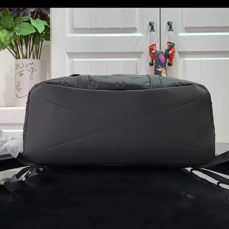 【新作】ルイヴィトン リュック コピー アルマンド・バックパック モノグラム M57959