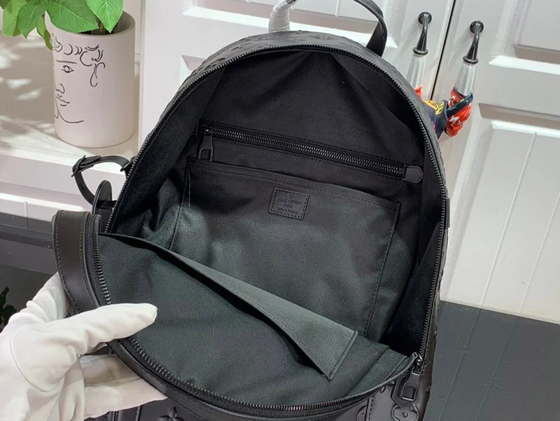 【新作】ルイヴィトン リュック コピー アルマンド・バックパック モノグラム M57959