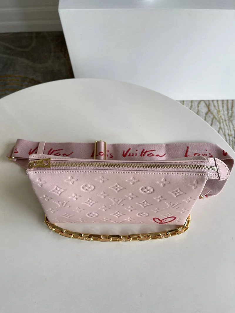♡淡いピンクが可愛い♡ルイヴィトンショルダーバッグ M58739