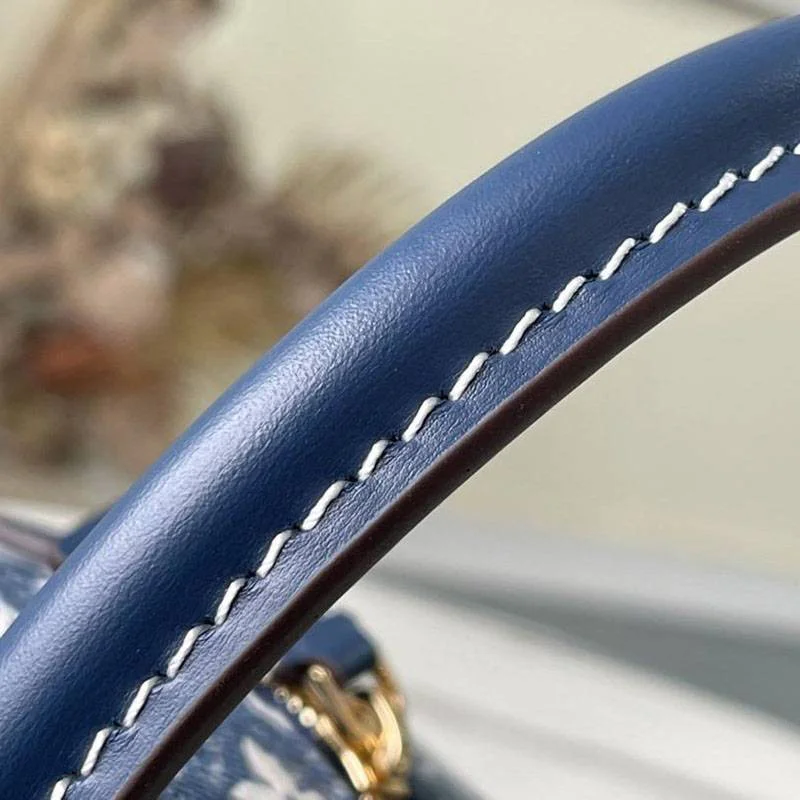 入手困難ルイヴィトン スーパーコピー スクエアバッグ ハンドバッグ デニム チェーン M59611