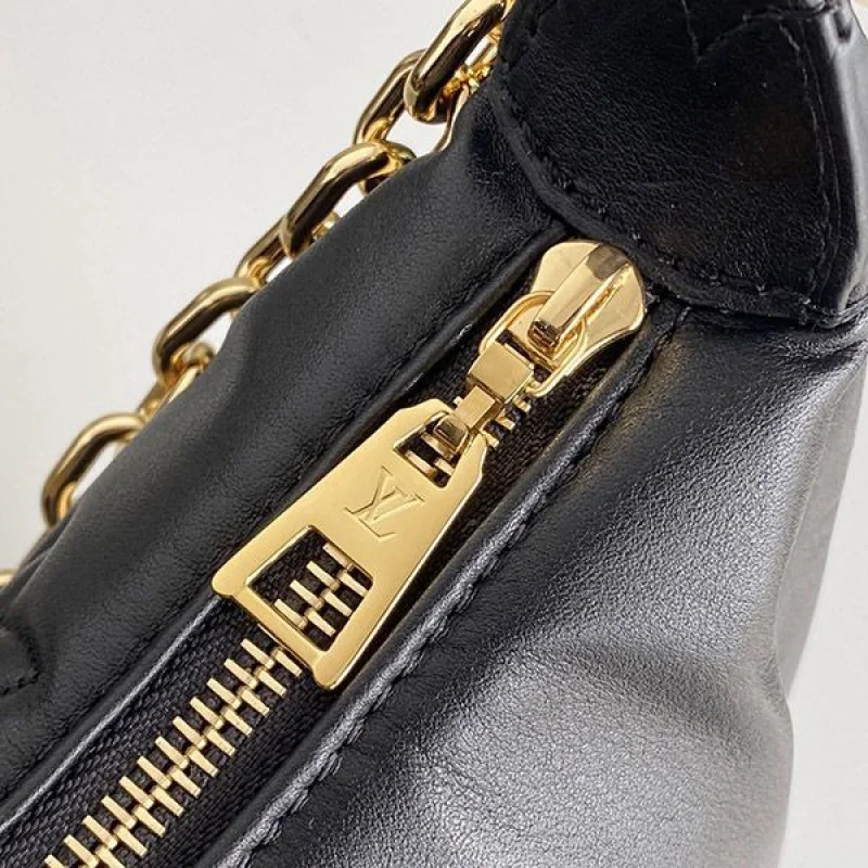 入手困難ルイヴィトン オーバー ザ ムーン ショルダーバッグ 偽物 M59799 富岡佳子さんの愛用