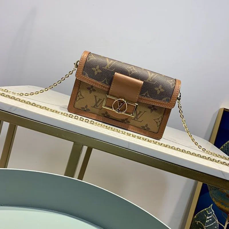 ★ルイヴィトン ショルダーバッグ 偽物★モノグラム ポルトフォイユ ドーフィーヌ M68746