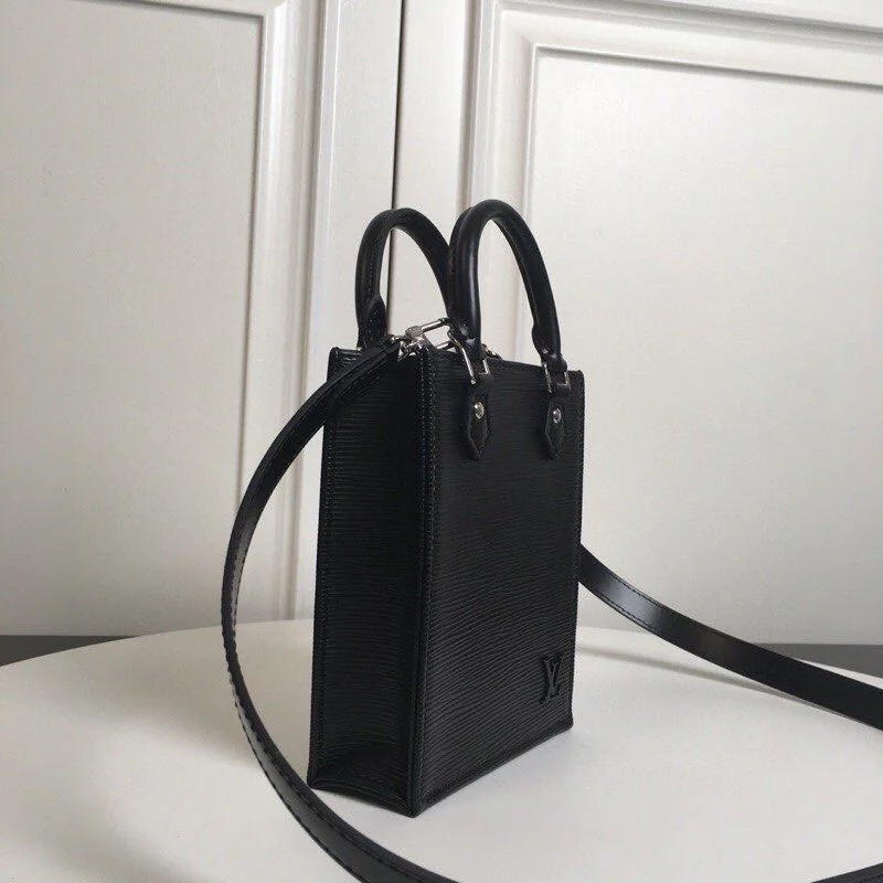 関税負担なしルイヴィトン プティットサックプラ コピー エピ★ノワール ショルダーバッグ M69441