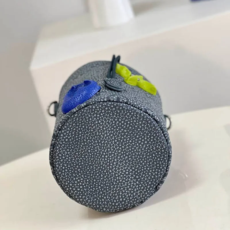 【周りとかぶらない☆国内発】ヴィトン チョークポーチ ミニ バッグ 偽物 M81572