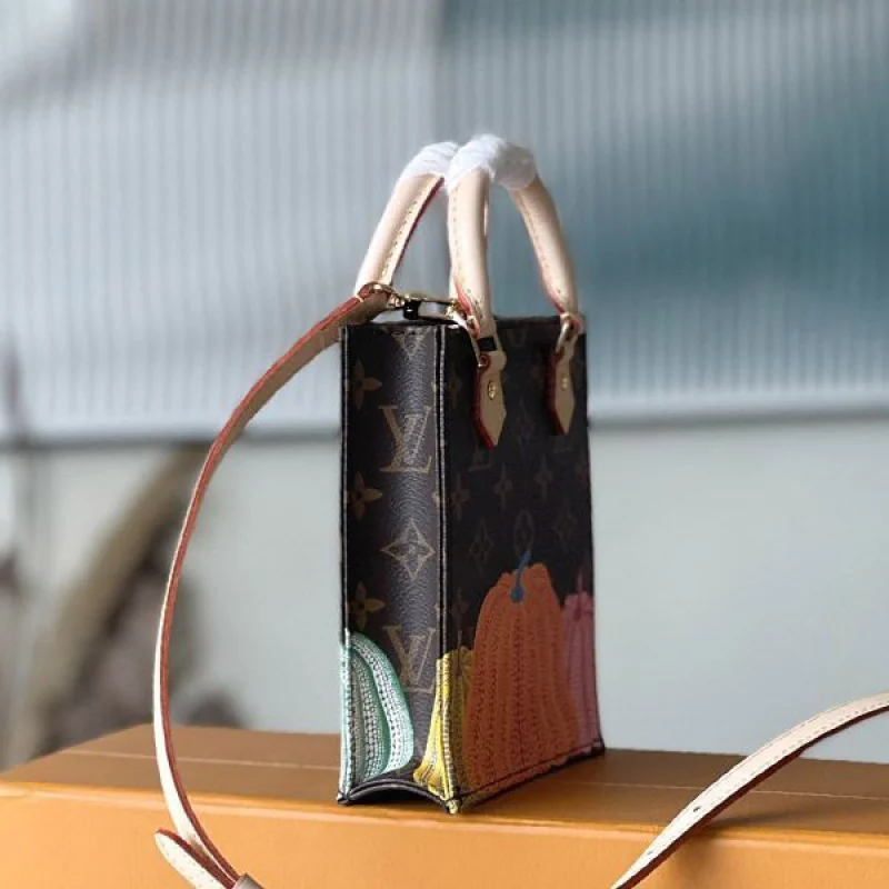 N級品【草間彌生コラボ】ルイヴィトン ショルダーバック偽物 M82112