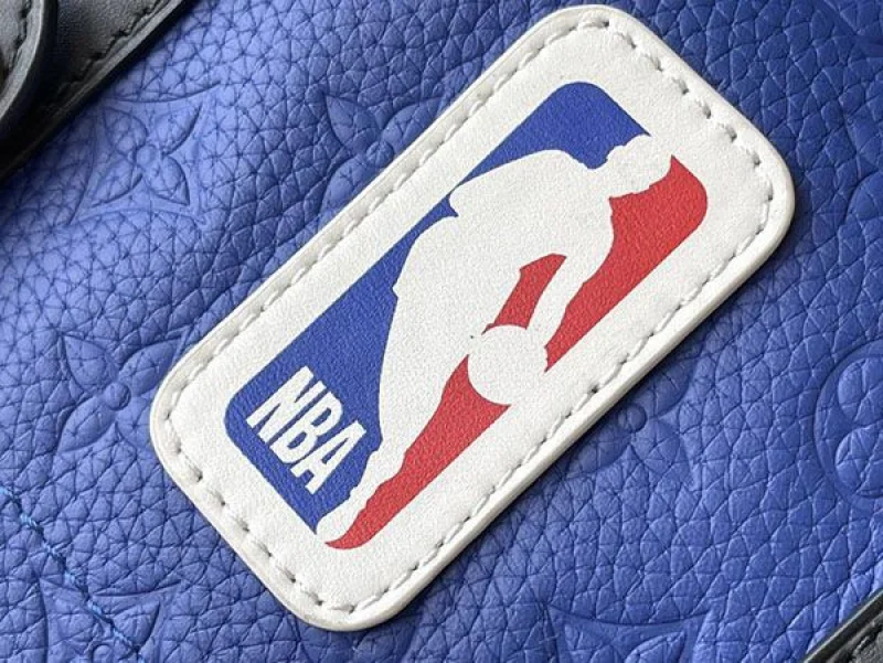 希少色 NBAコラボ☆ ルイヴィトン リュックサック 偽物 M21104