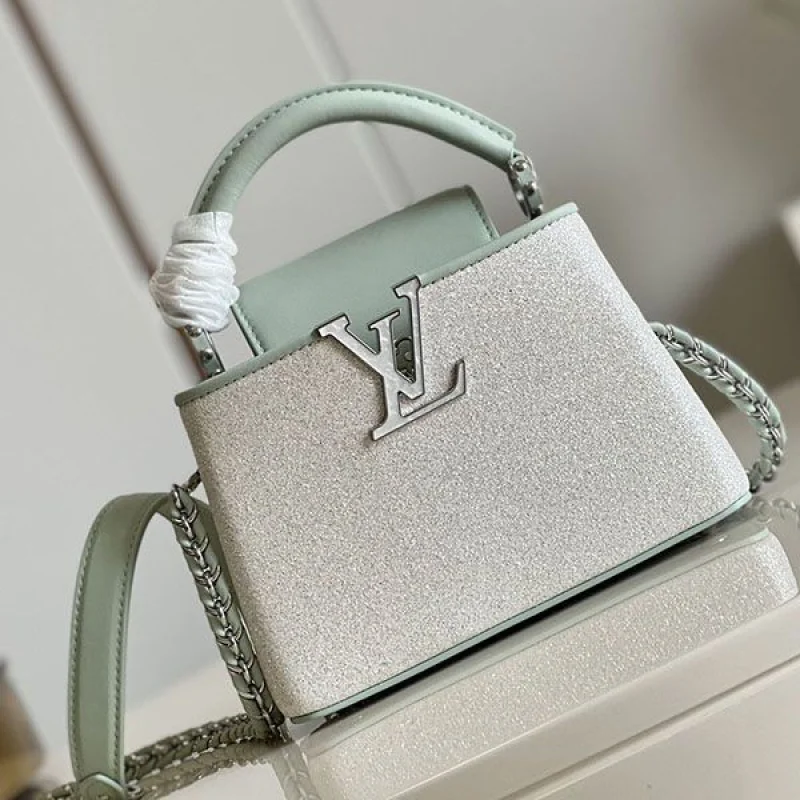 大人気!!新色 ルイヴィトン ショルダーバッグ カプシーヌ スーパーコピー vuf21003