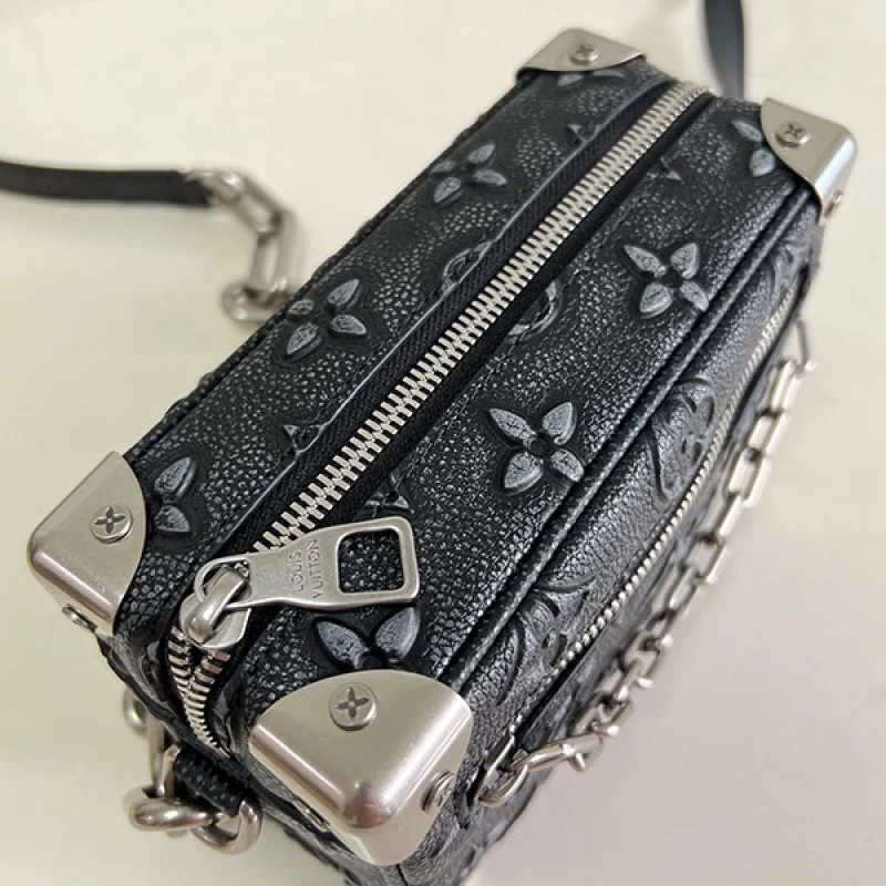 ルイヴィトン ミニソフトトランク バッグ ショルダーバッグ 偽物 vuf39582