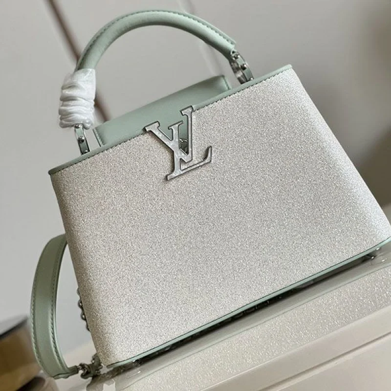 超希少!ルイヴィトン ショルダーバッグ カプシーヌ 偽物 vui54180