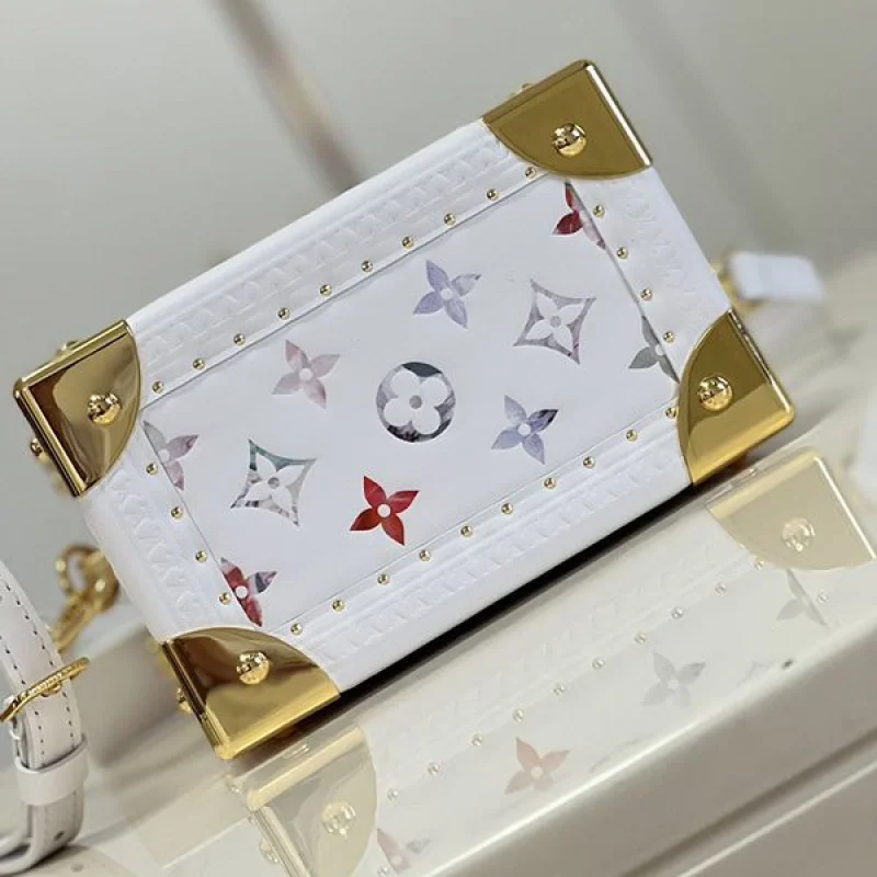 超話題!ルイヴィトン ショルダーバッグ コピー カメラバッグ CAMERA BOX vuj92967