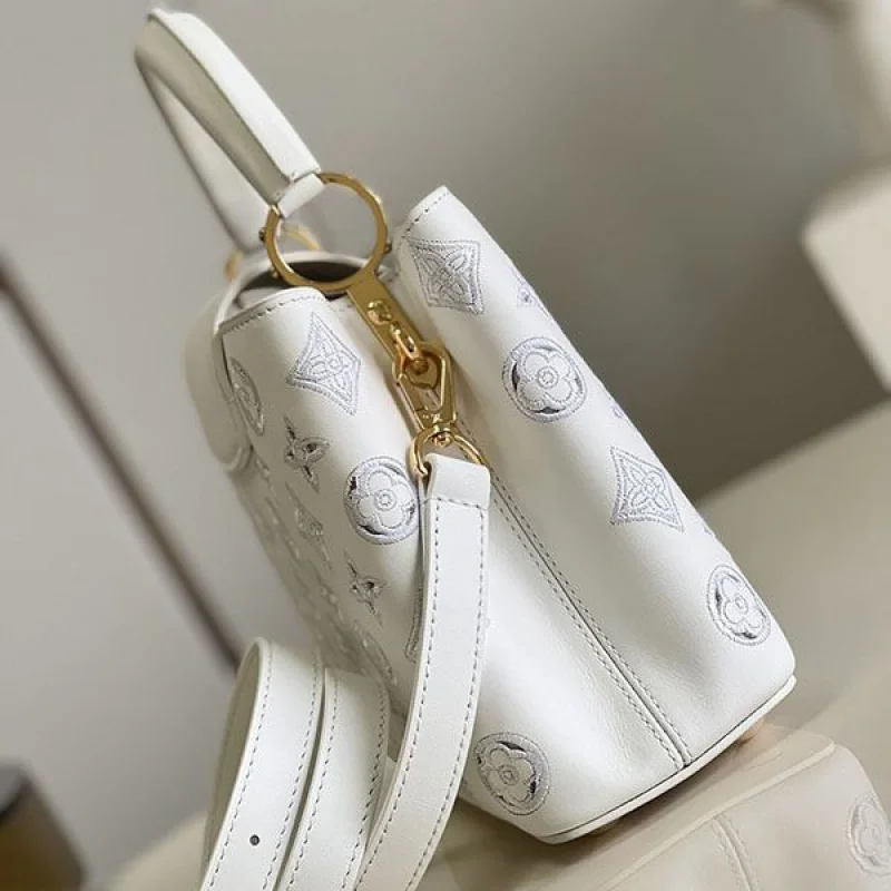 目を惹くカラー ルイヴィトン カプシーヌ バッグ コピー M20742