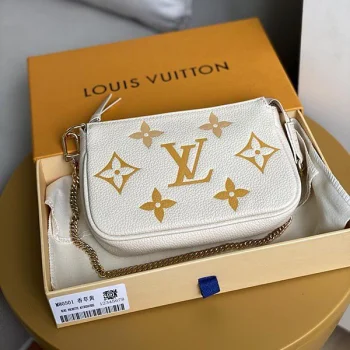 ルイヴィトンバッグ LV20321 スーパーコピー