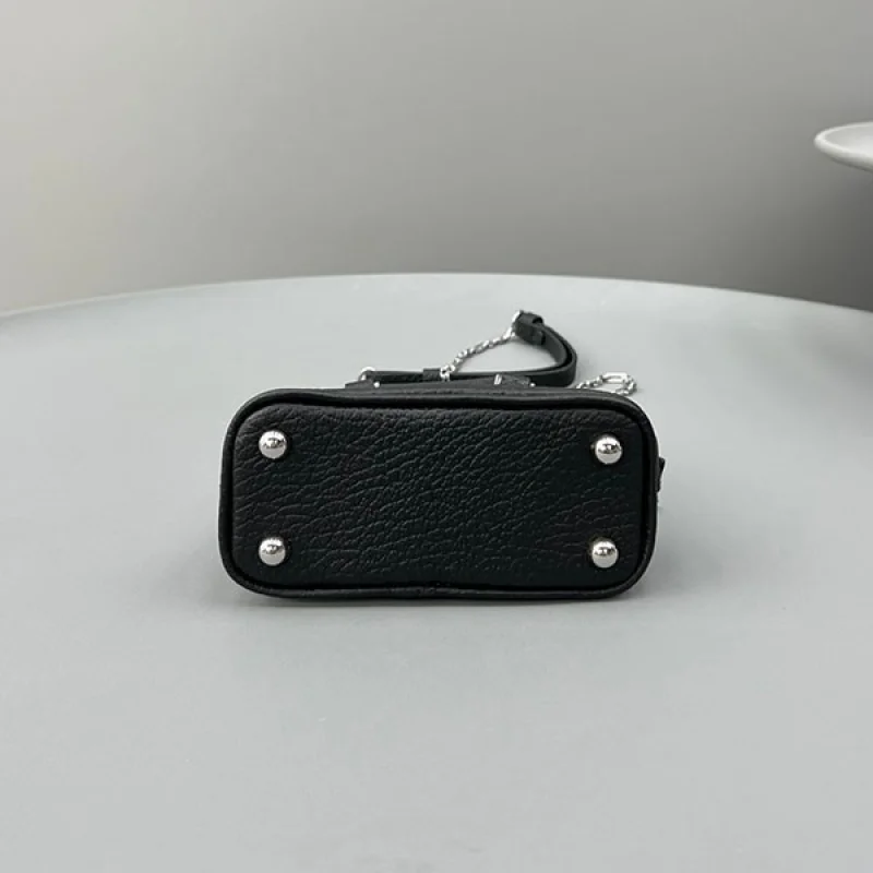 メゾン マルジェラ コピー 5AC Classique ベビー ショルダーバッグ SB3WG0025P44 信用第一