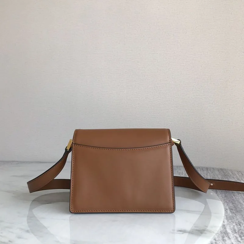 21-22AW 限定希少 マルニ バッグ偽物 ☆trunk bag トランクバッグ mag92478