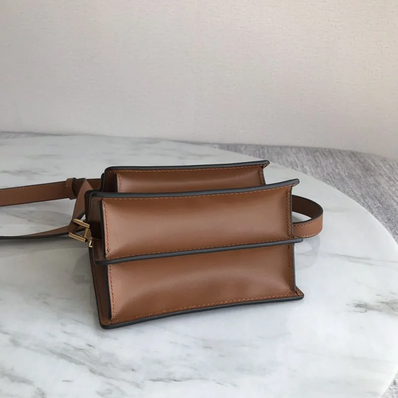 21-22AW 限定希少 マルニ バッグ偽物 ☆trunk bag トランクバッグ mag92478