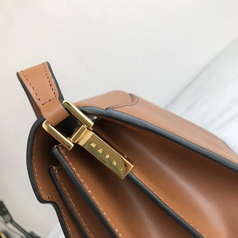 21-22AW 限定希少 マルニ バッグ偽物 ☆trunk bag トランクバッグ mag92478