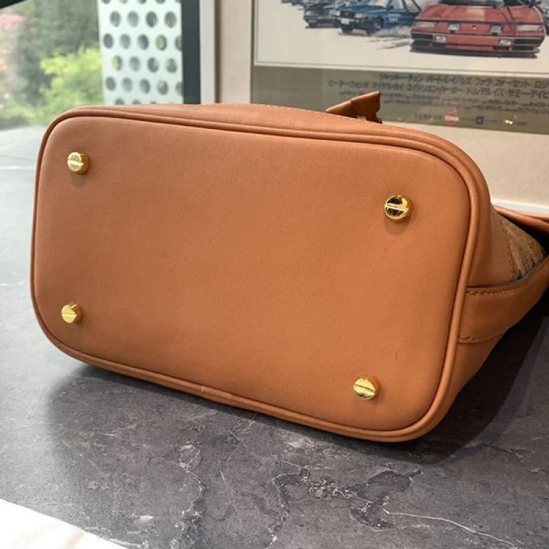 ブランドMCM 偽物 DESSAU ドローストリング バッグ ヴィセトス MWDCSDU02BK001