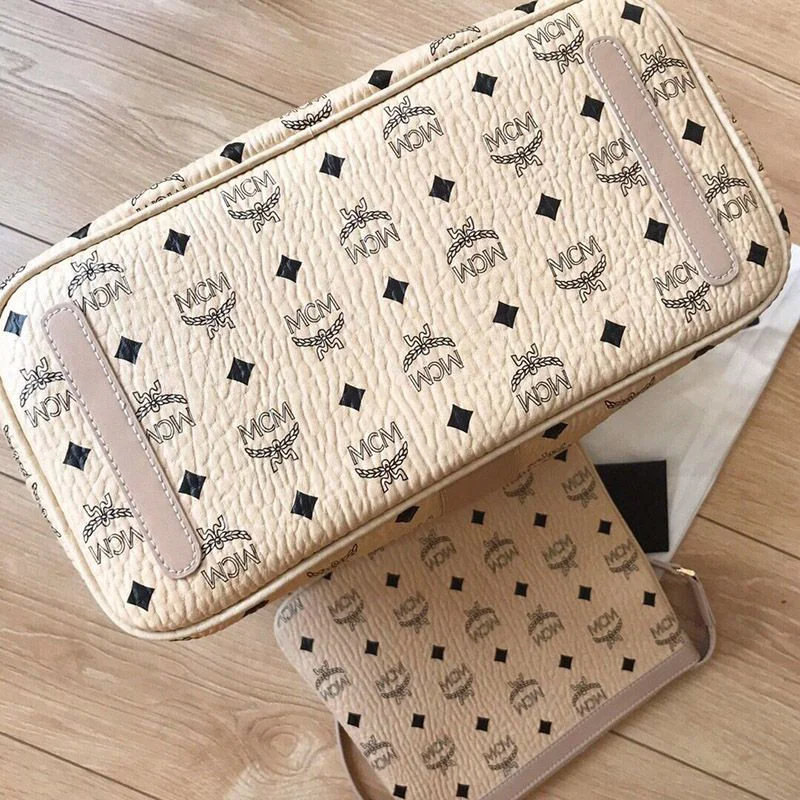 セール新作 MCM 偽物エムシーエム トートバッグ mcb55705