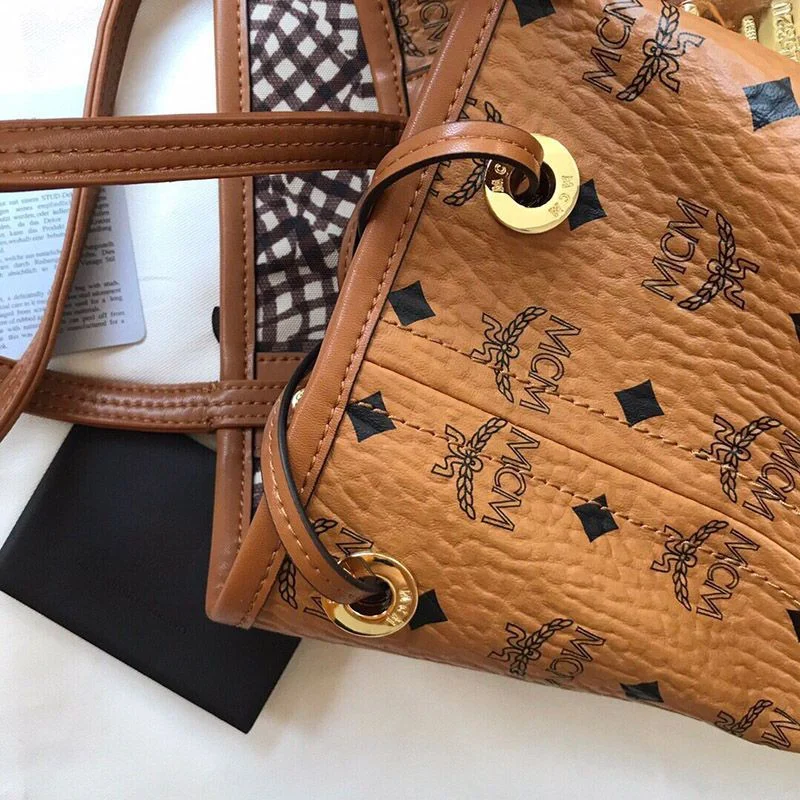 MCM コピー エムシーエム トートバッグ ヴィセトス Medium リバーシブル LIZショッパー mcb61935