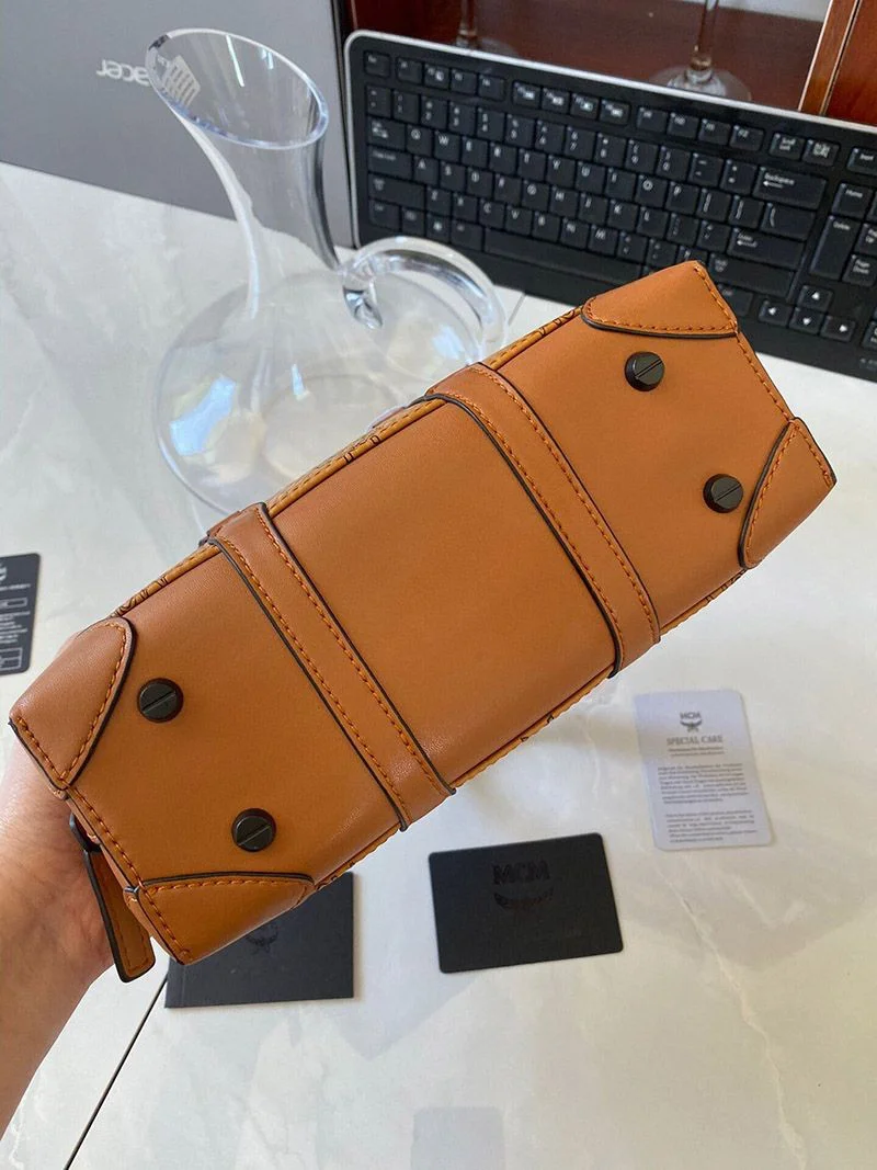 ★日本!!人気！MCM ハンド コピー/斜め掛けショルダーバッグ ボストン mcd65948
