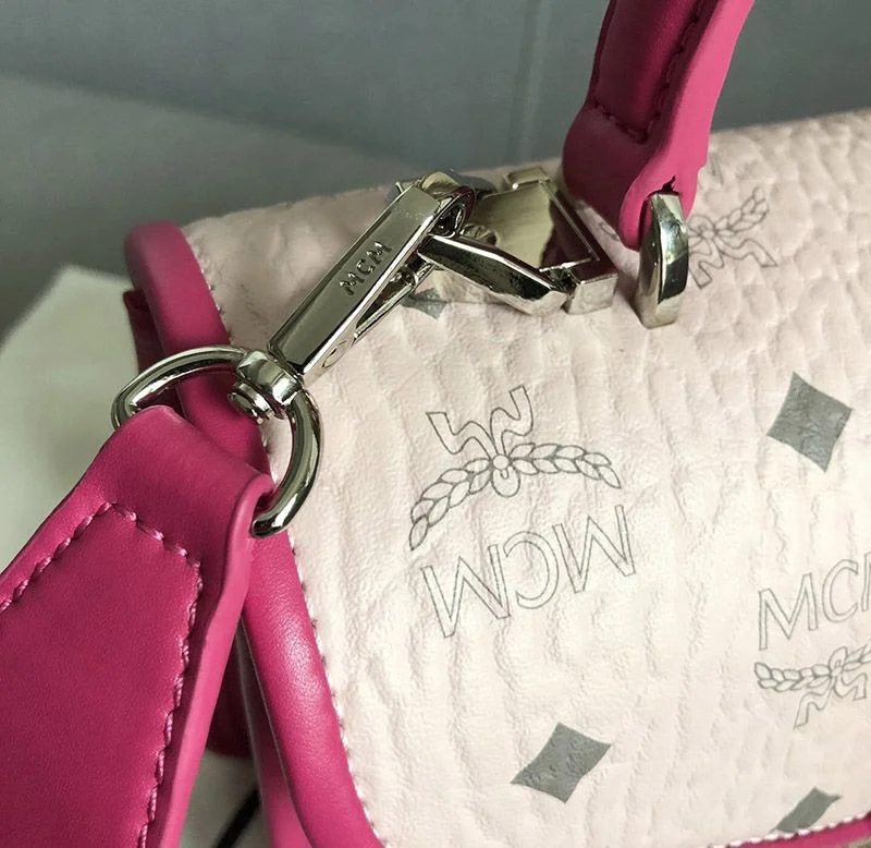 大人気!!新色MCM エムシーエム バッグ 偽物〈パトリシア〉サッチェルバッグ - ヴィセトス mch06929