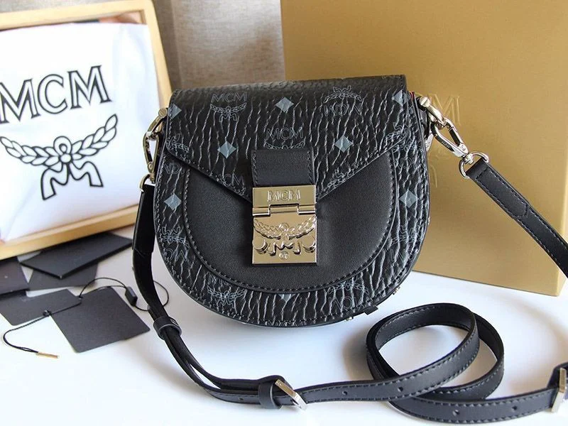 ★MCM コピー★エムシーエム バッグ パトリシア ヴィゼトス レザーショルダーバッグ mcj79665