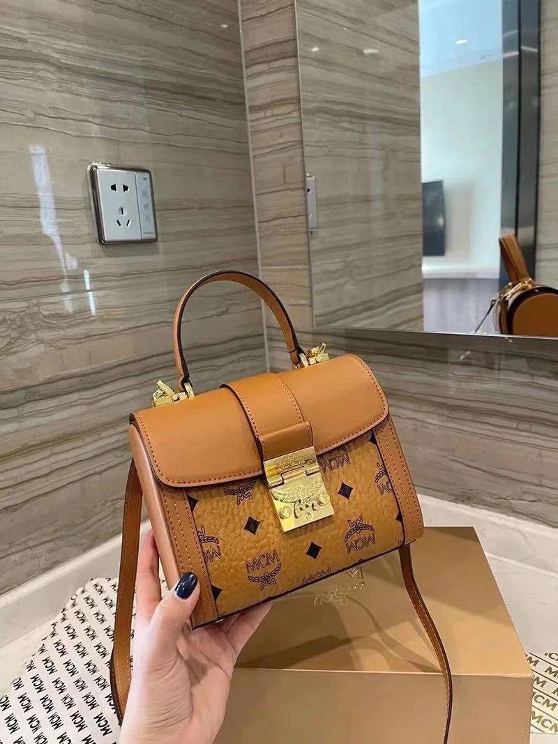 人気 MCM ヴィセトス サッチェルバッグ コピーモノグラム ロゴ mcx32244