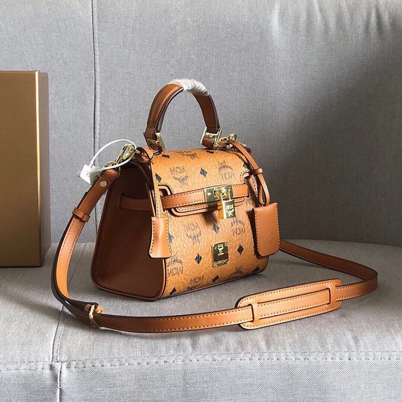 関税送料込☆MCM大人気Kelly ヘリテージ ヴィセトス サッチェルバッグ mcy93469