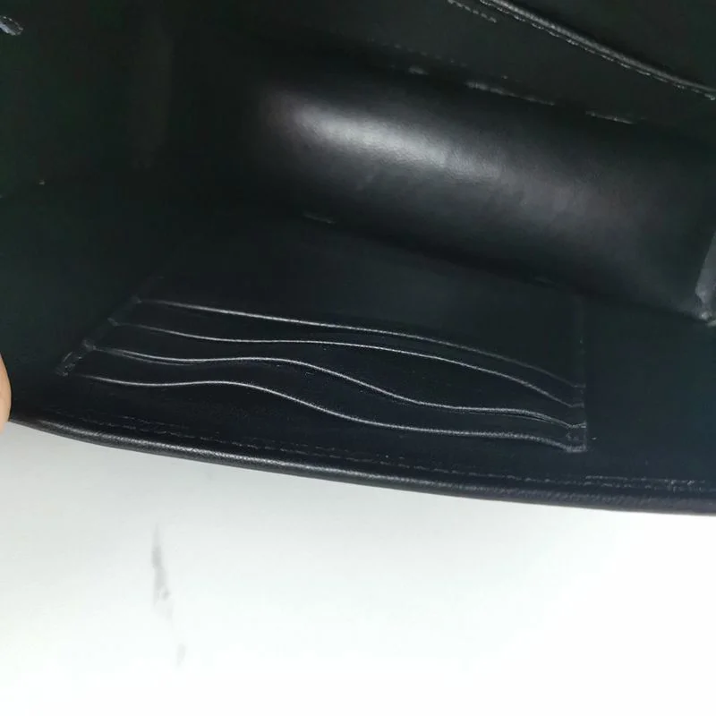 最安値挑戦ミュウミュウ スーパーコピー マテラッセ ミニショルダーバッグ myv00816